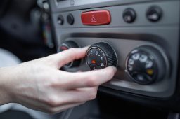 علت کار نکردن فن کولر خودرو؛ از فیوز تا موتور فن - کار نکردن فن کولر خودرو